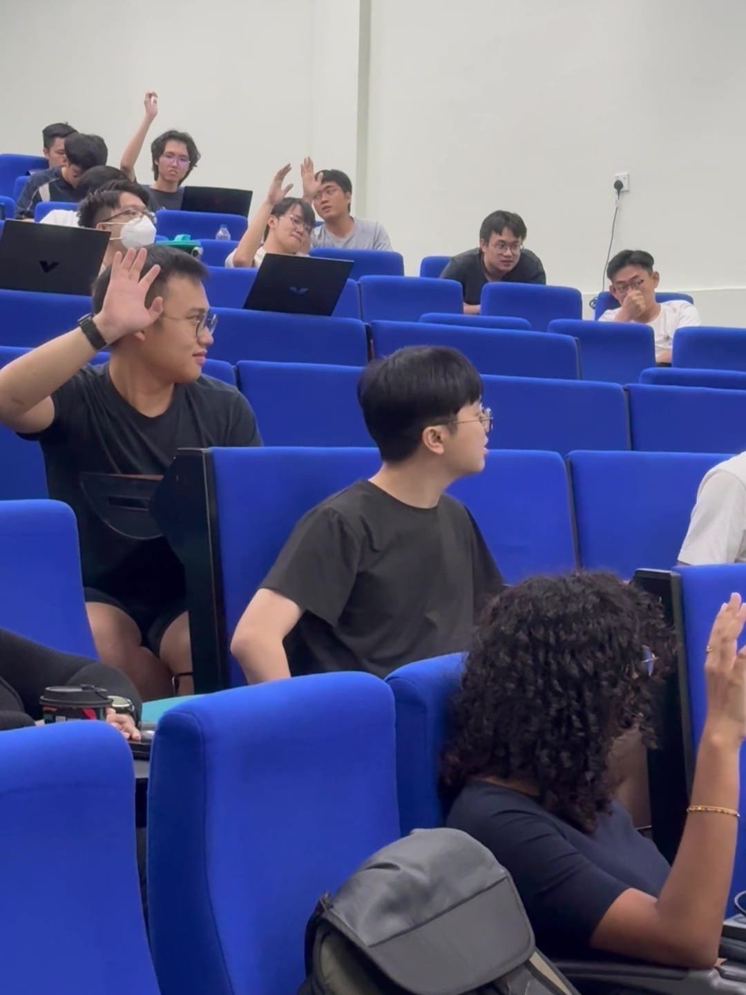 Students and industry professionals at the UNM AI lecture